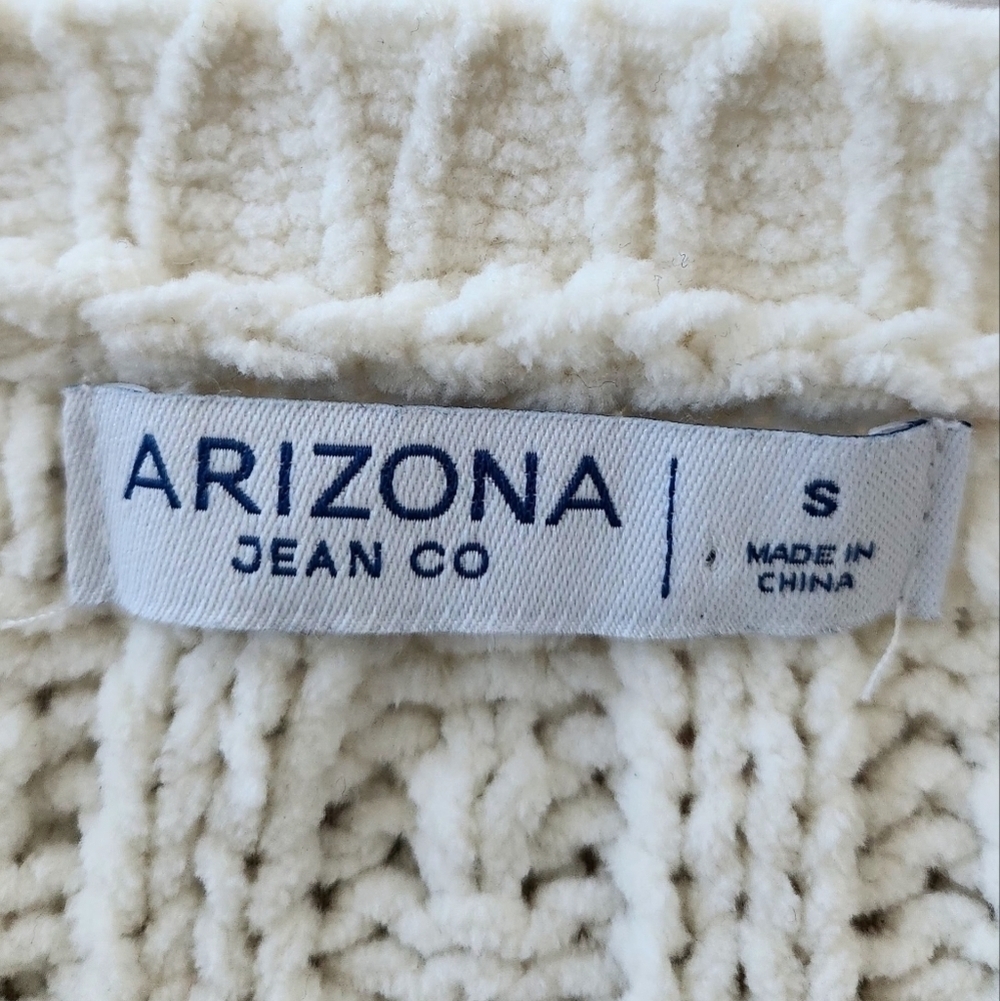 Arizona Jean Co. Cropped off-white knit sweater size Small - Picture 3 of 4